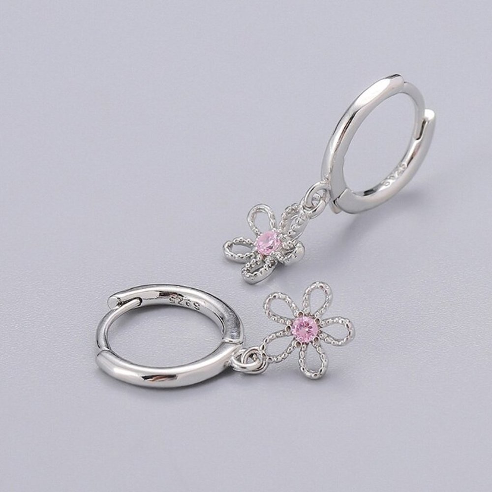 NEW Silver Gold Simple Sweet Flower Hoop Earring - Picture 5 of 6